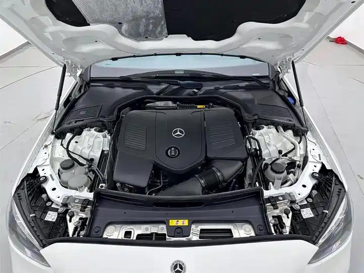 Mercedes Benz Class C 2024 C 260 L Sports Edition 27