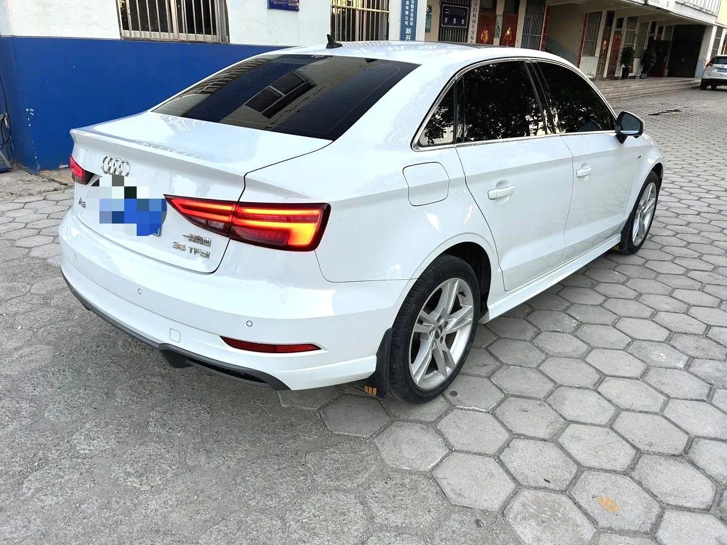 Audi A3 2020 Limousine 35 TFSI Fashion Version National V 6