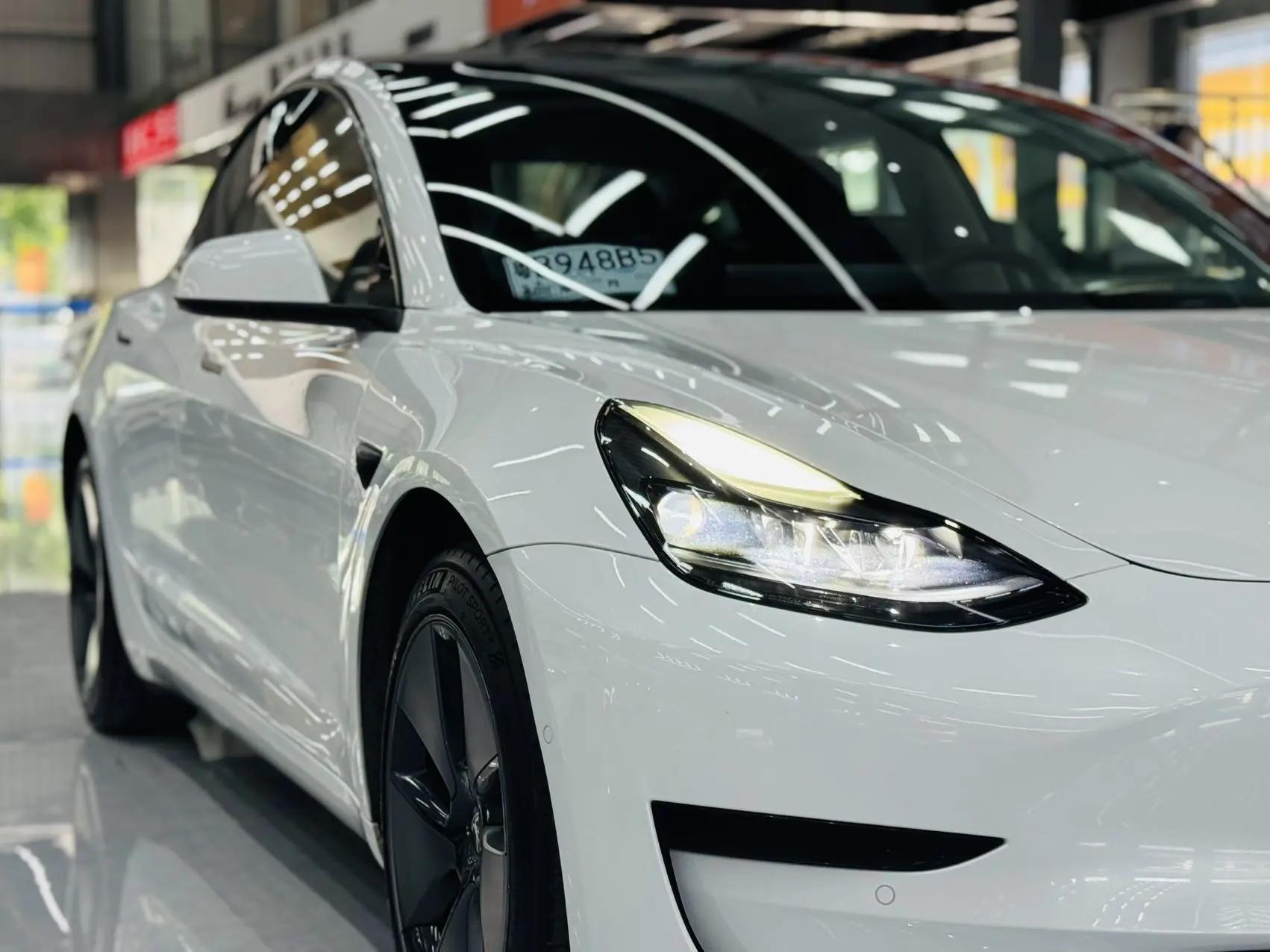 Model 3 2021 Standard Range Rear-Wheel Drive Upgrade 3