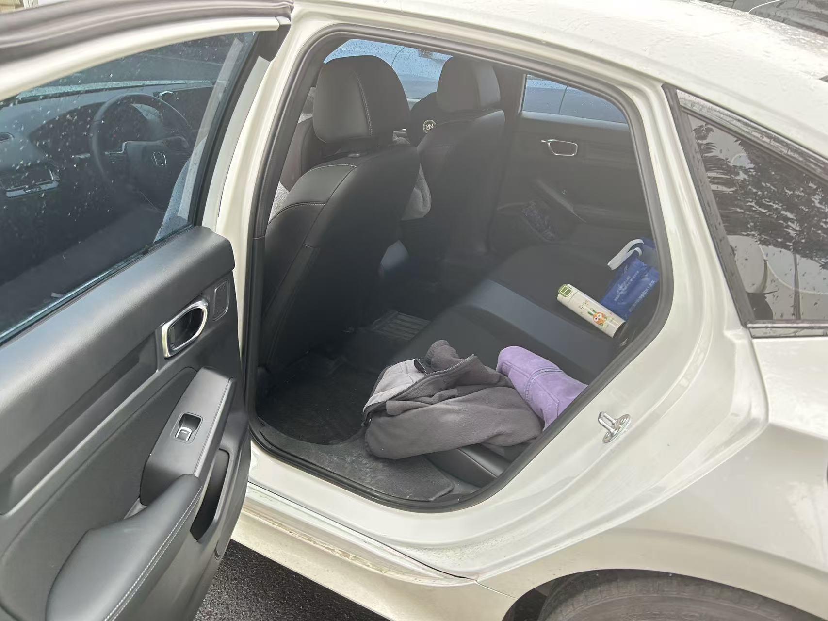 Civic 2022 240TURBO CVT Combustion Edition 4