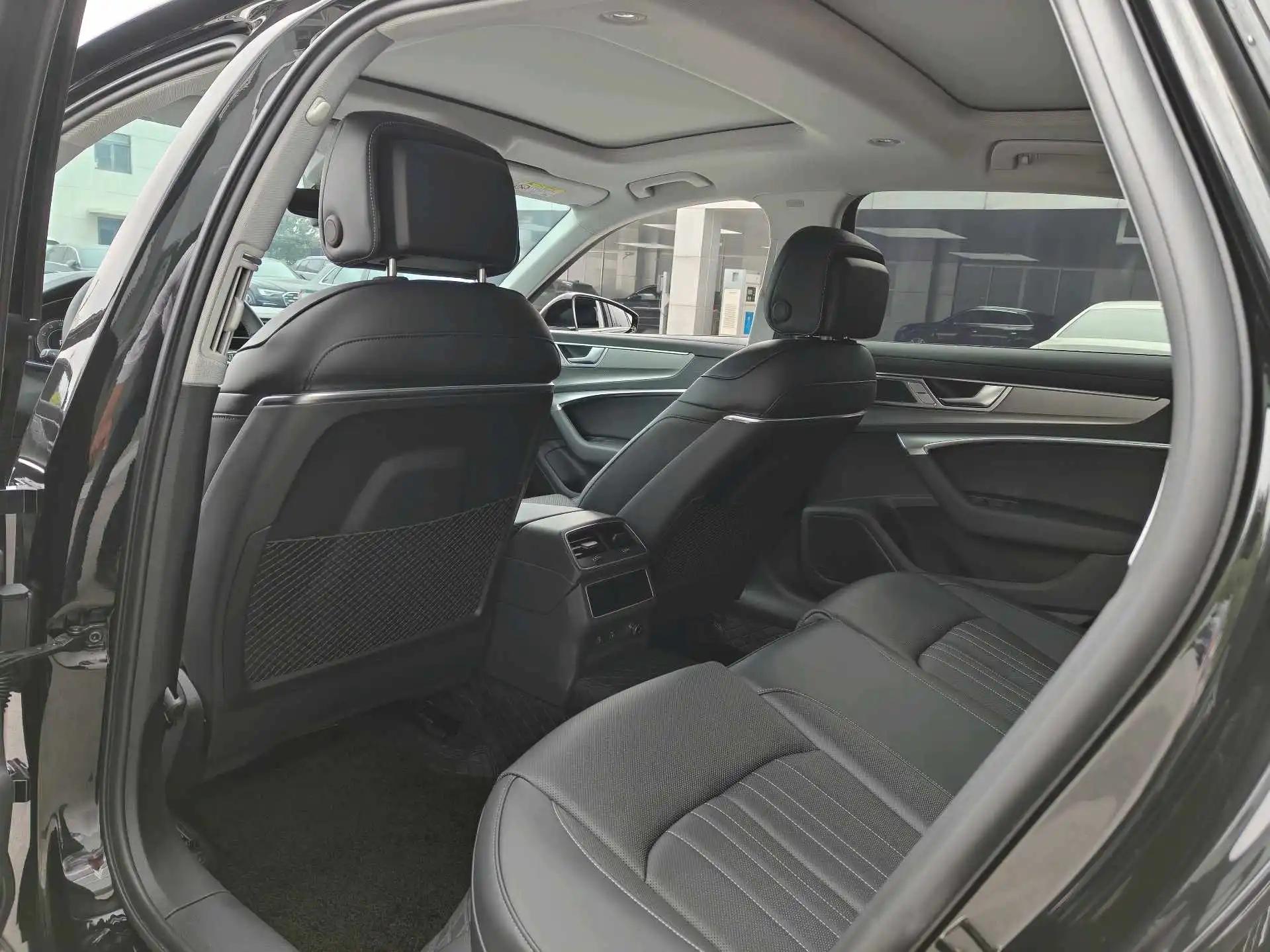 Audi 2025 A6L 2.0TFSI 45TFSI Prestige Dynamic Edition, Automatic 4