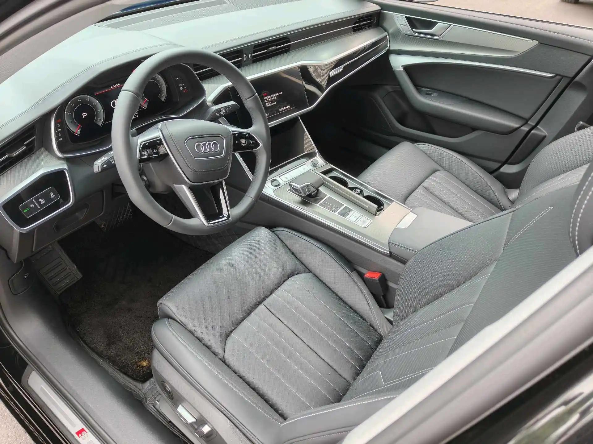 Audi 2025 A6L 2.0TFSI 45TFSI Prestige Dynamic Edition, Automatic 5