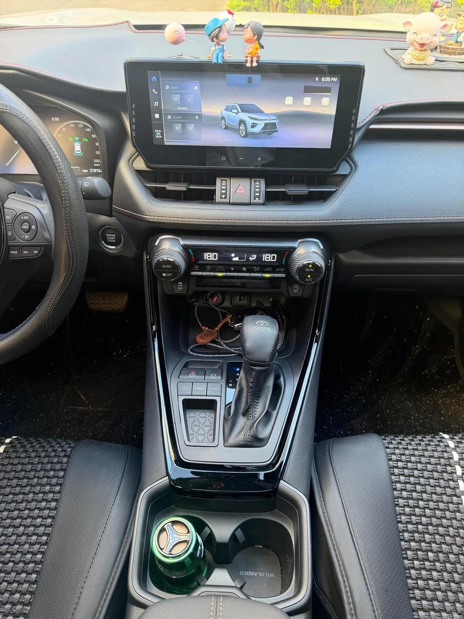 Toyota 2024 Wilanda 2.0 Stepless Two-Drive City Edition Automatic Gear 12