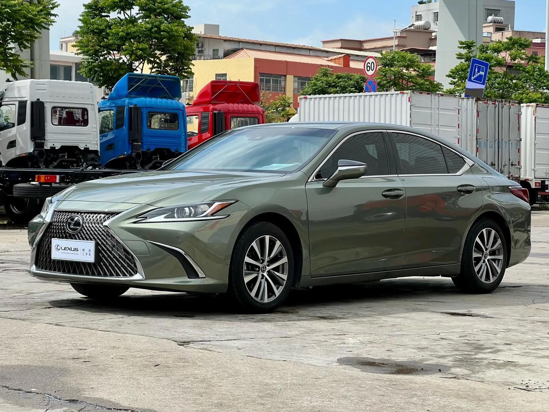 Lexus ES 2020 200 Excellence Edition