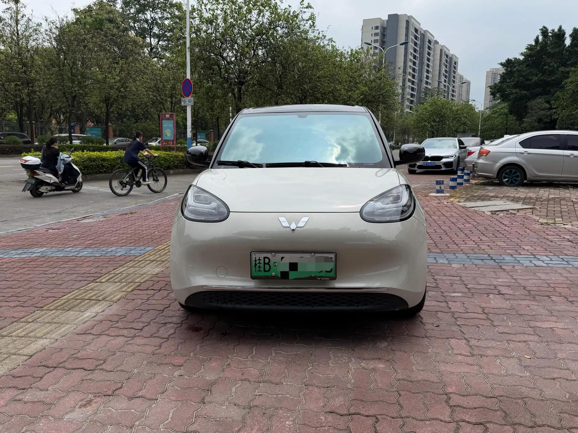 WuLing Bingo 2024 model, 333 km, LingBox connected version 2