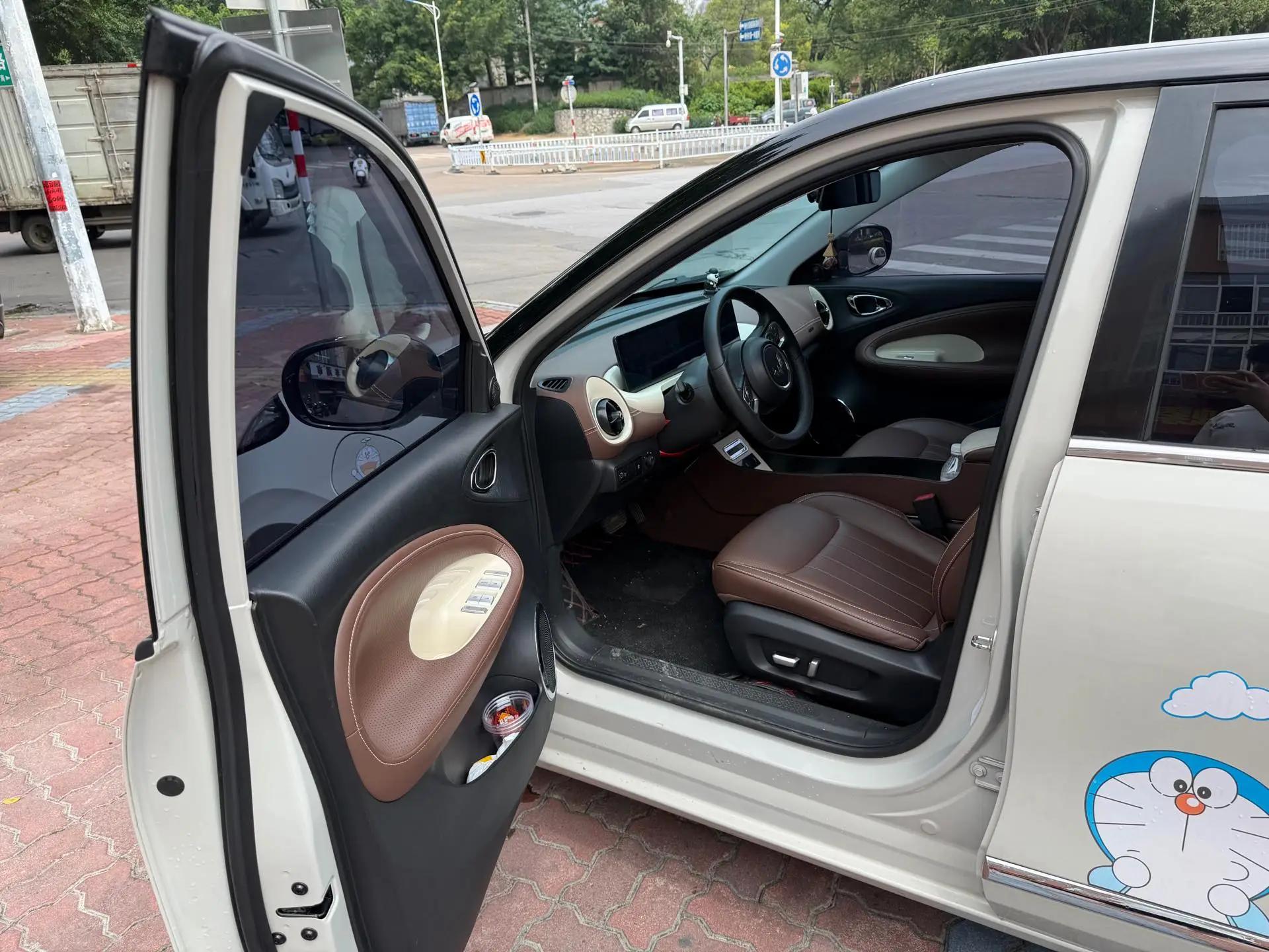 WuLing Bingo 2024 model, 333 km, LingBox connected version 4