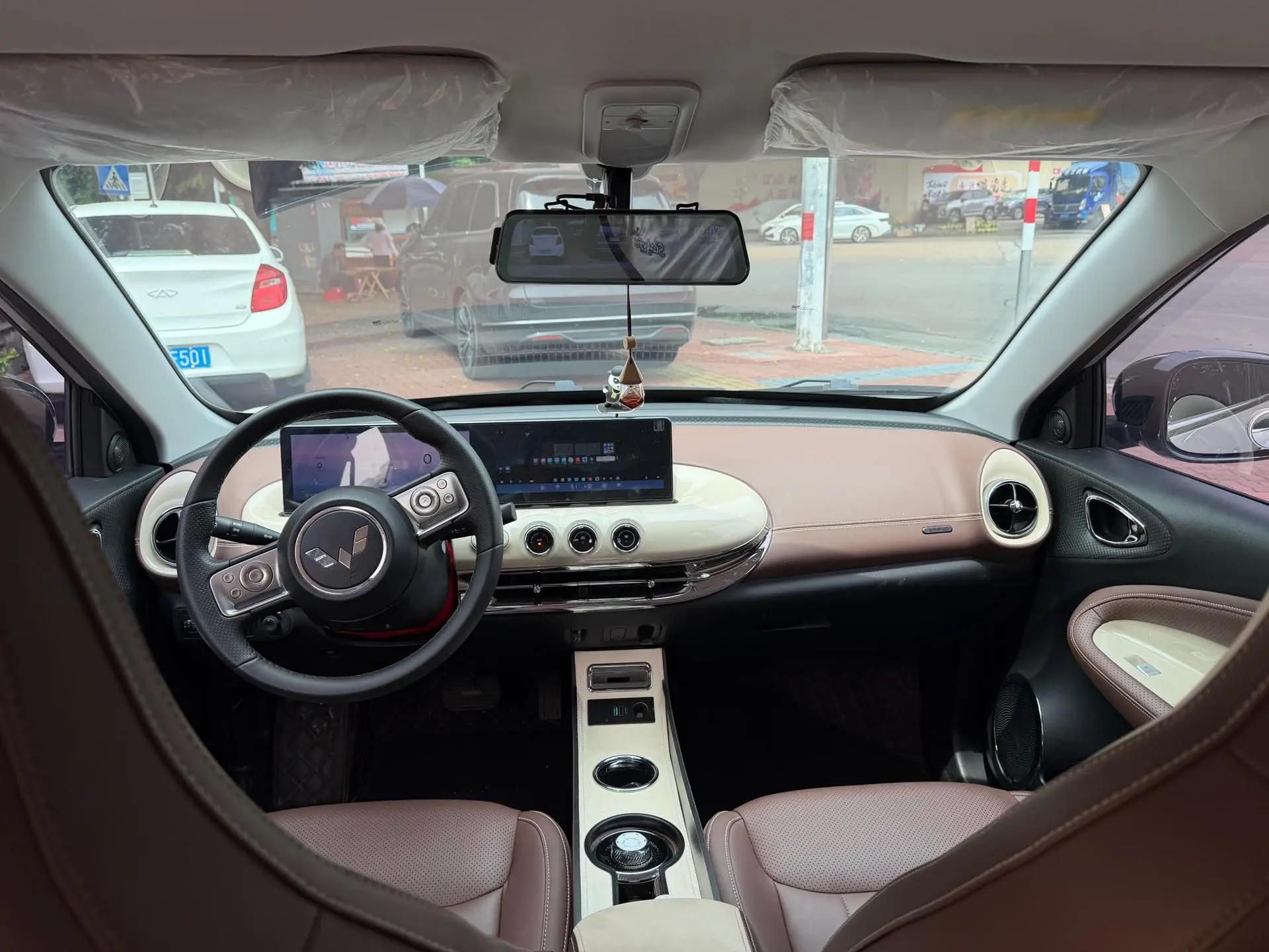 WuLing Bingo 2024 model, 333 km, LingBox connected version 6