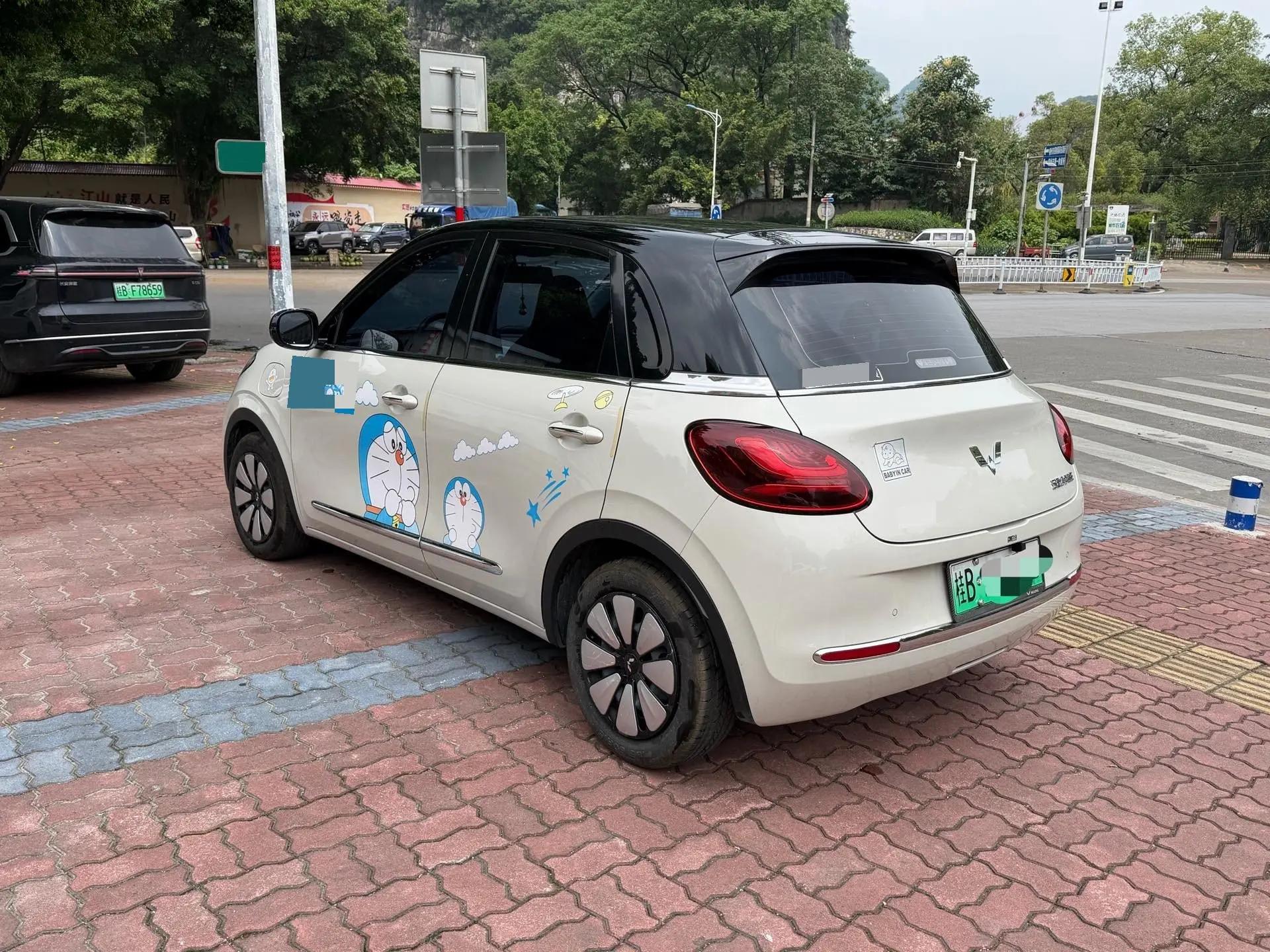 WuLing Bingo 2024 model, 333 km, LingBox connected version 9