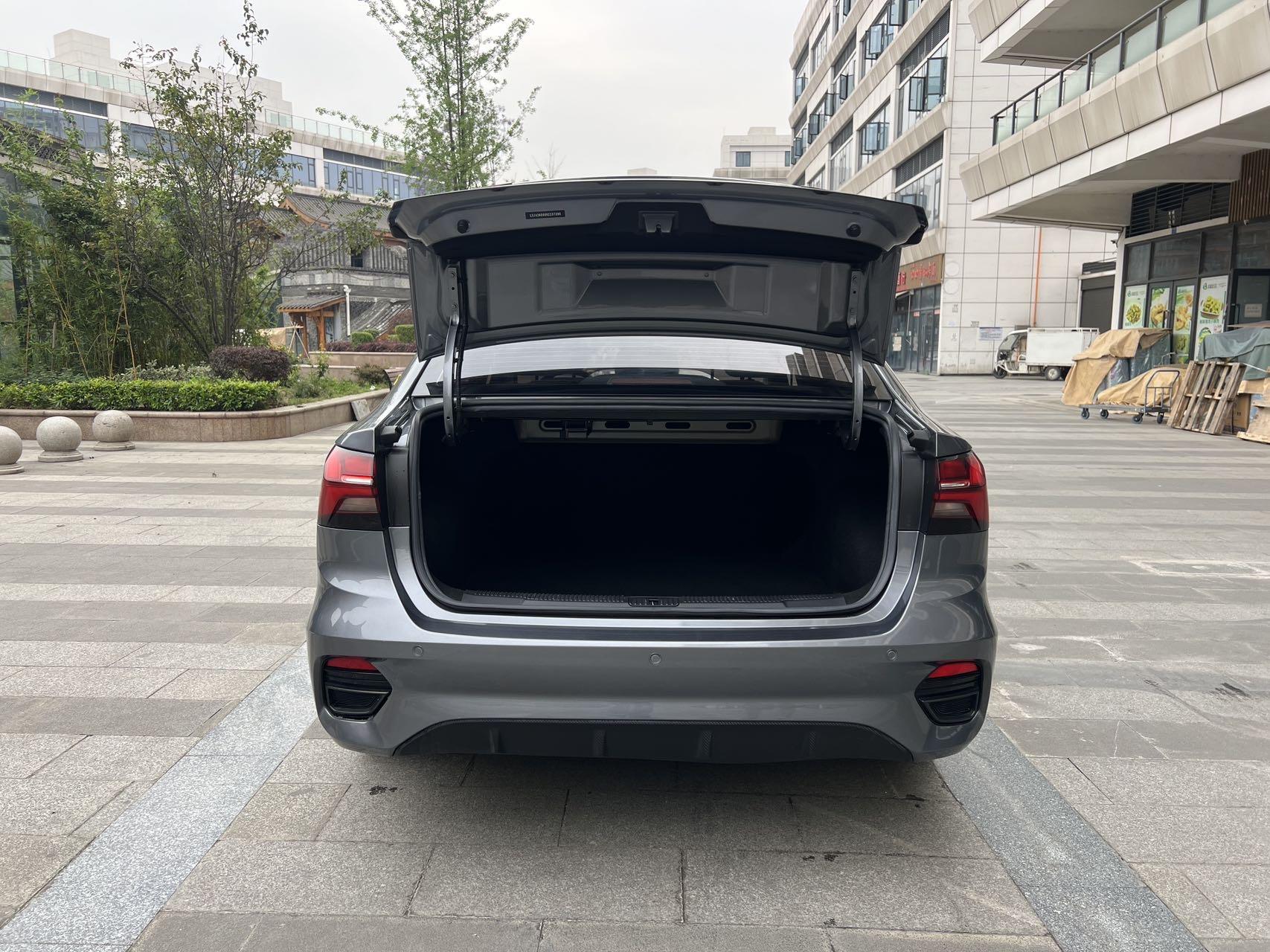Roewe i5 2021 1.5L CVT Star Edition 9