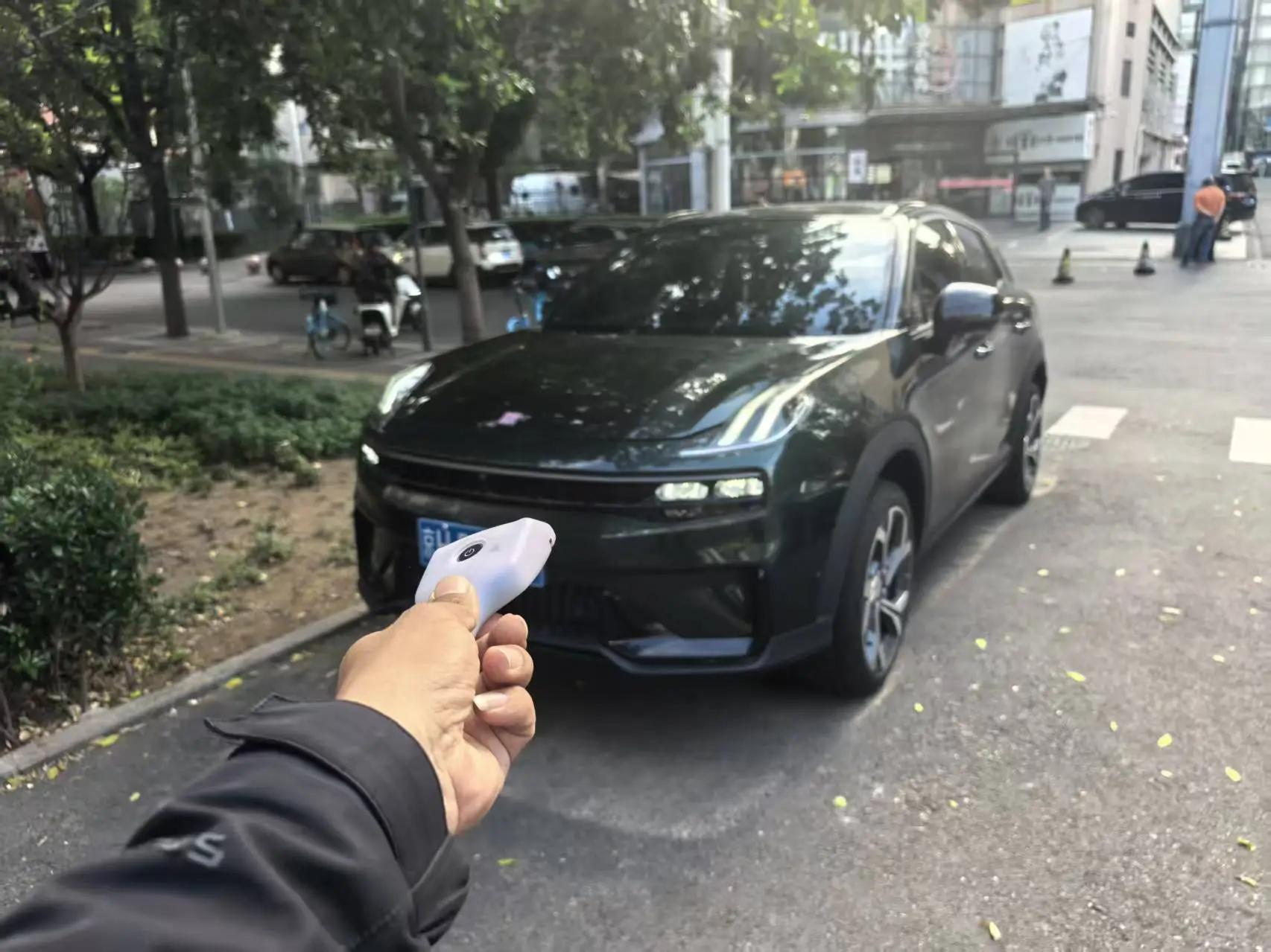 LYNK&amp;CO 06 2023 Remix 1.5T Hero