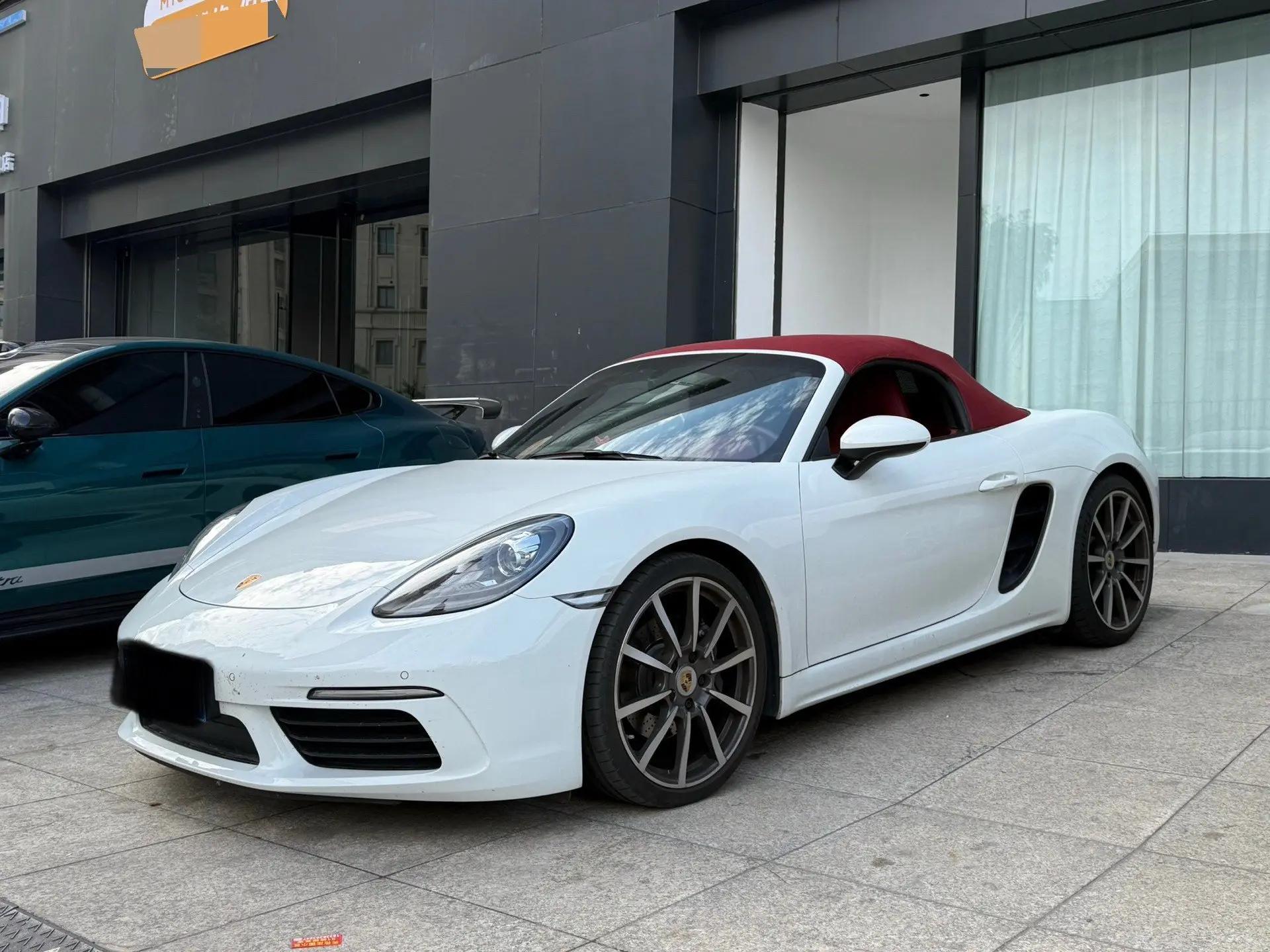 Porsche 718 2022 Boxster 2.0T