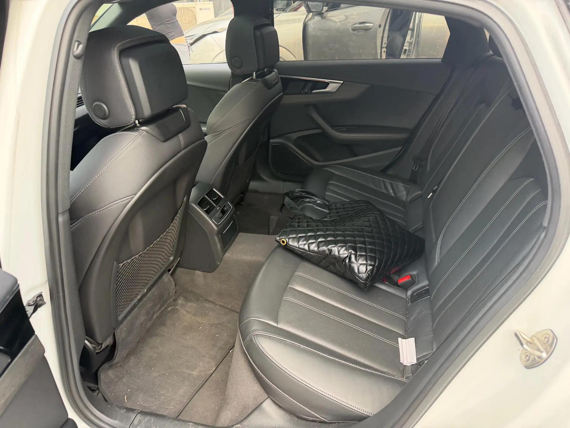Audi A4L 2023 40 TFSI Deluxe Dynamic 3