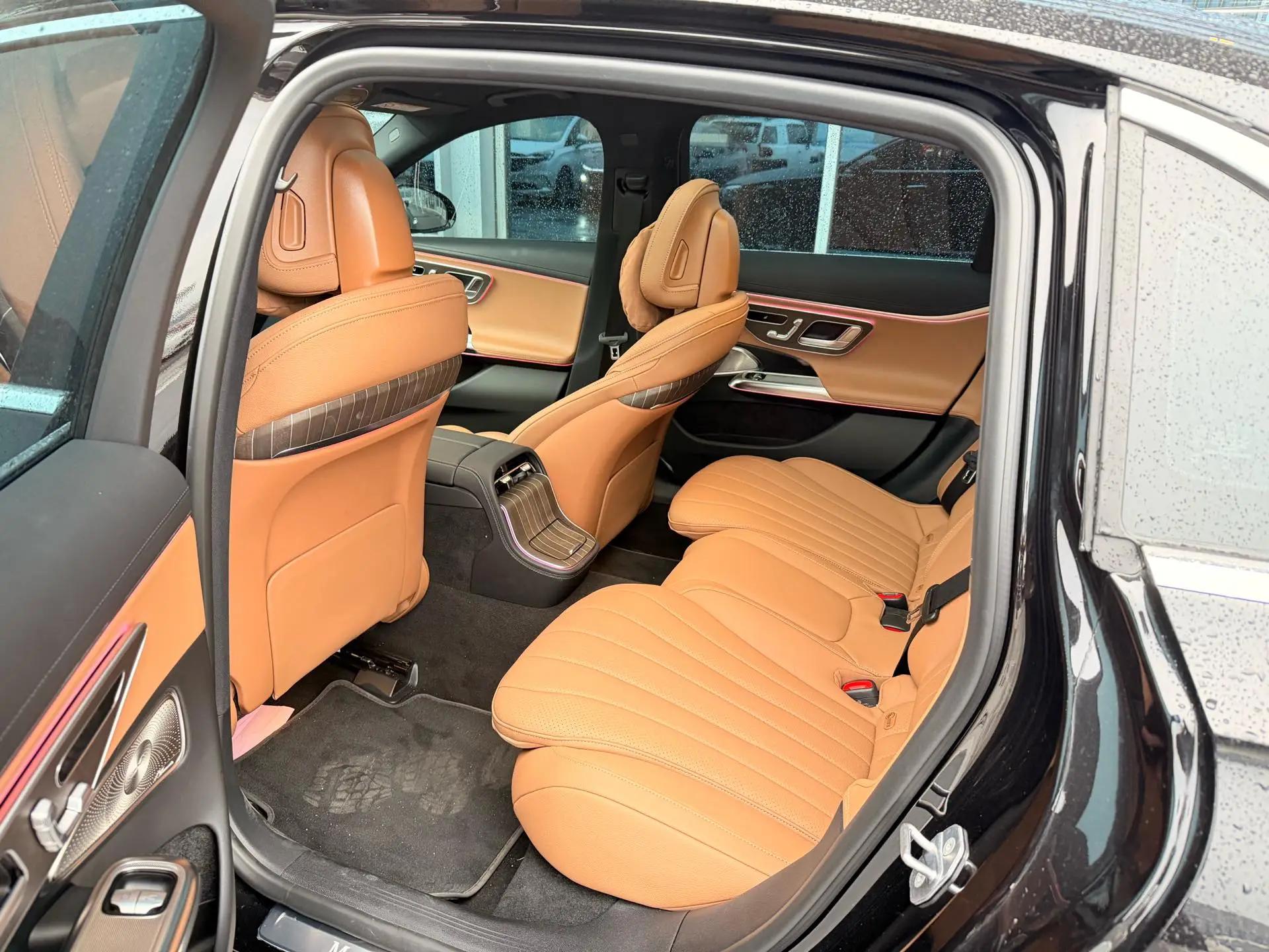 Mercedes Benz E-Class 2024 Model E 300 L 48V 2.0T Luxury Automatic 5