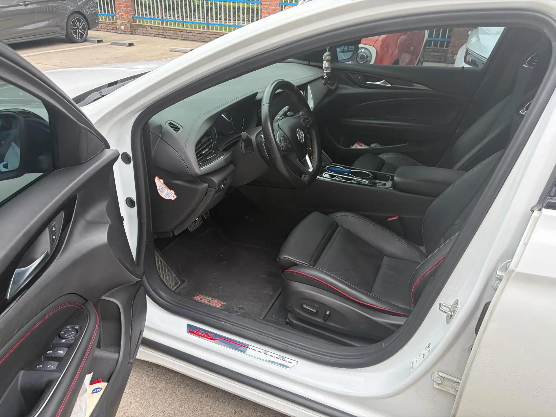 Regal 2020 GS 28T Elite 2