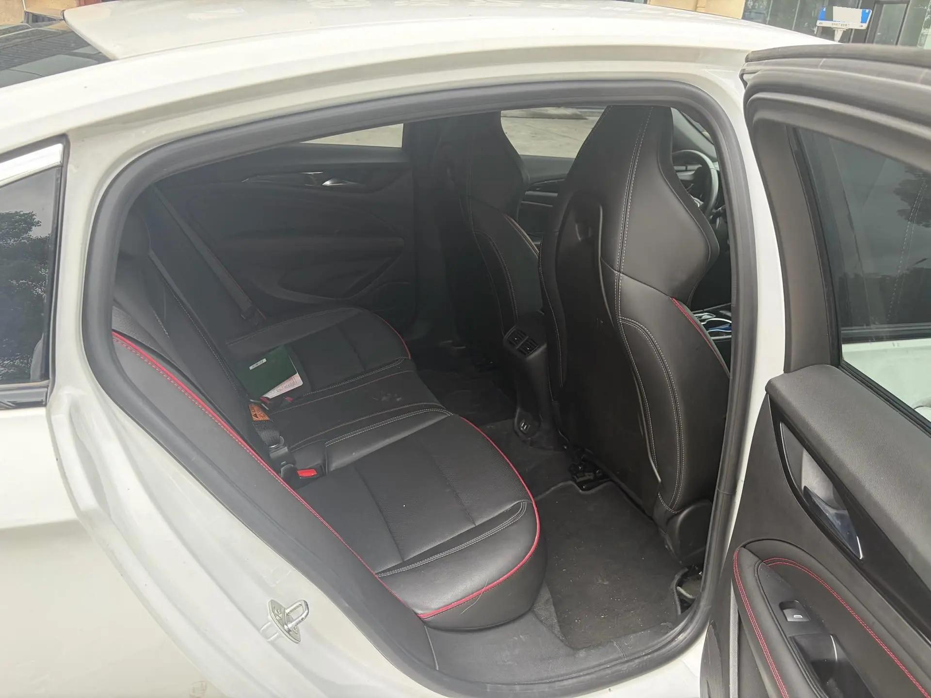 Regal 2020 GS 28T Elite 6