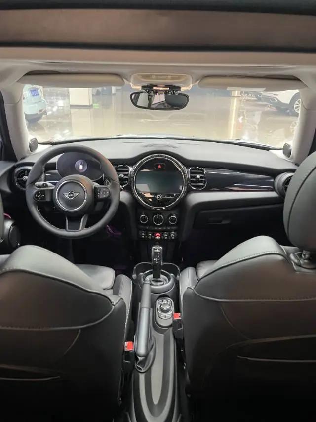 MINI 2022 facelift 2.0T COOPER S artist 9