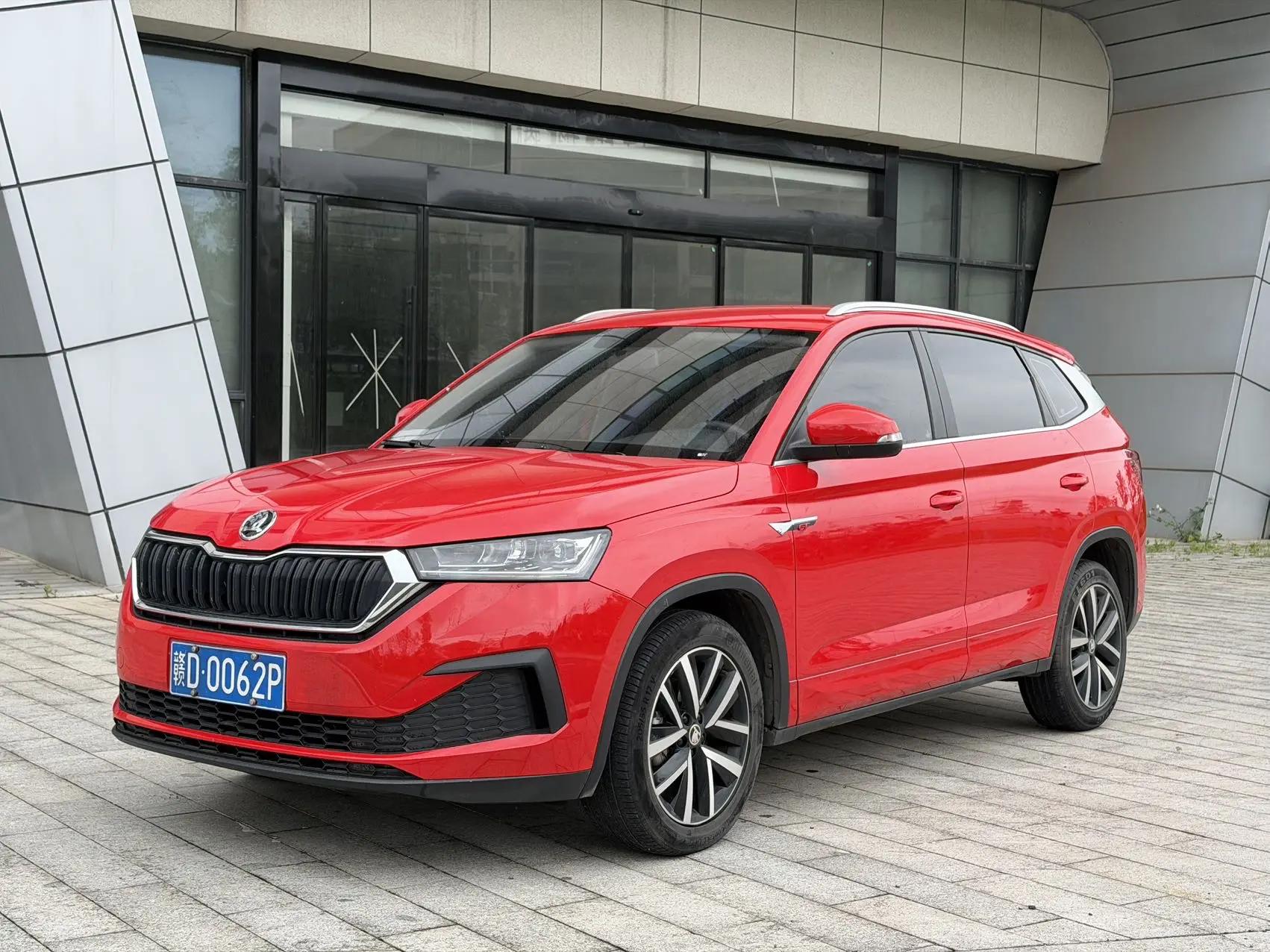 Comic 2018 1.5L Automatic Standard Edition National V