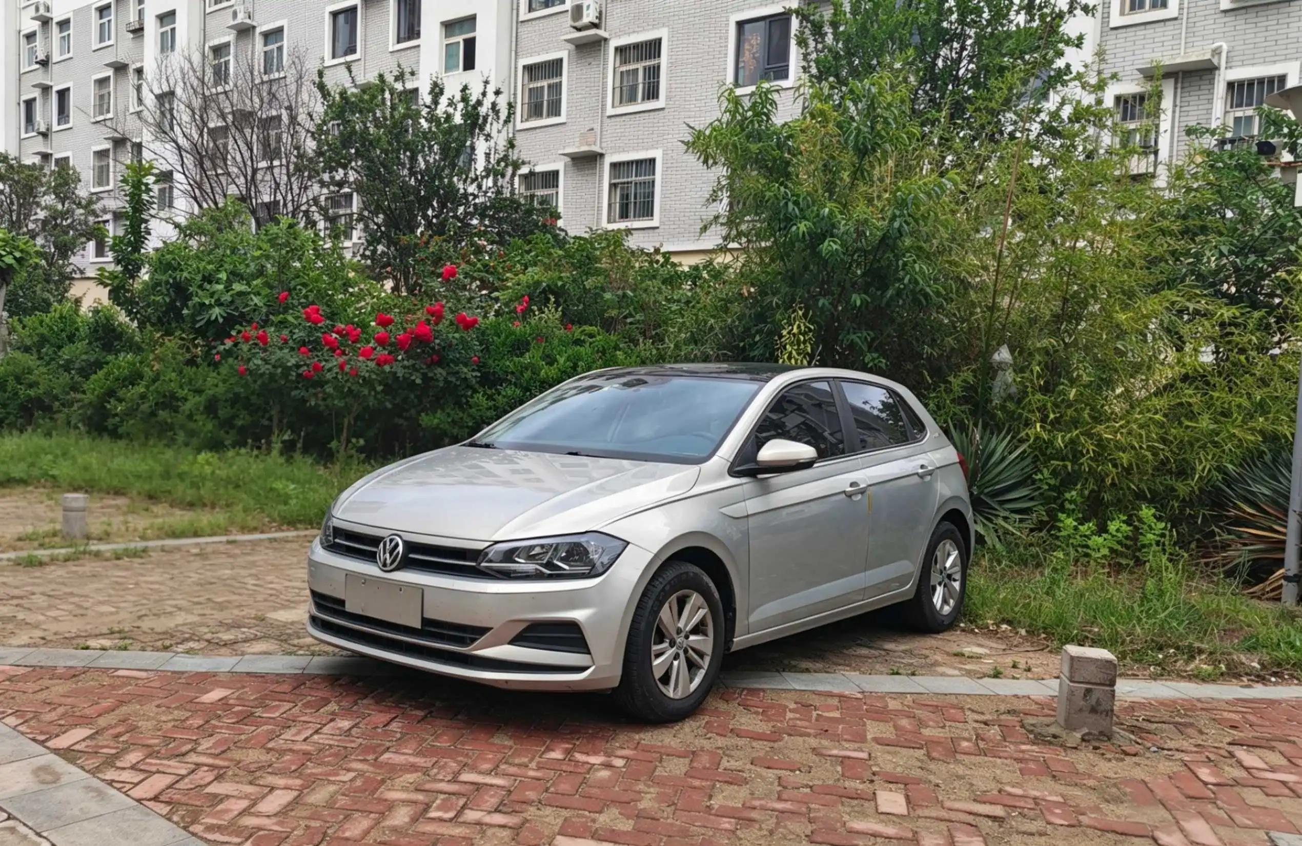 Открыть галерею: Polo 2019 Plus 1.5L Automatic Panoramic Music Edition