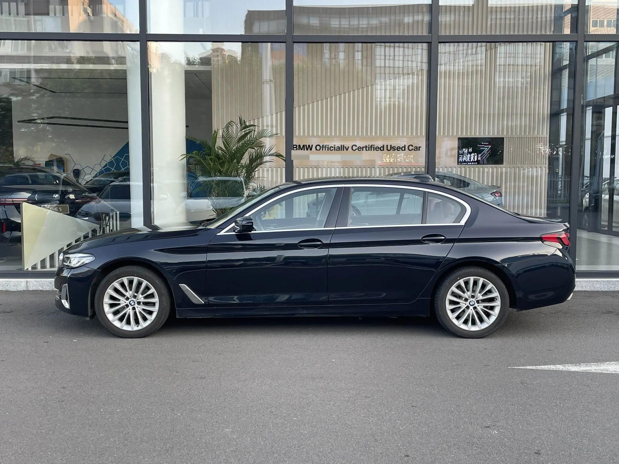 BMW 5 Series 2022 Modified 2 525Li Deluxe Suit 4
