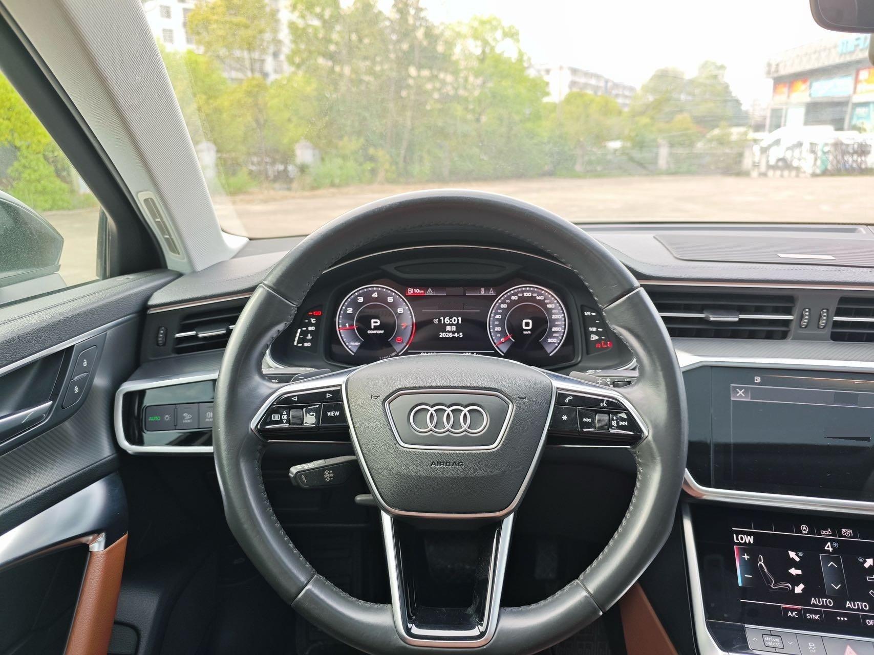 Audi A6L 2020 40 TFSI Deluxe Elegant 7