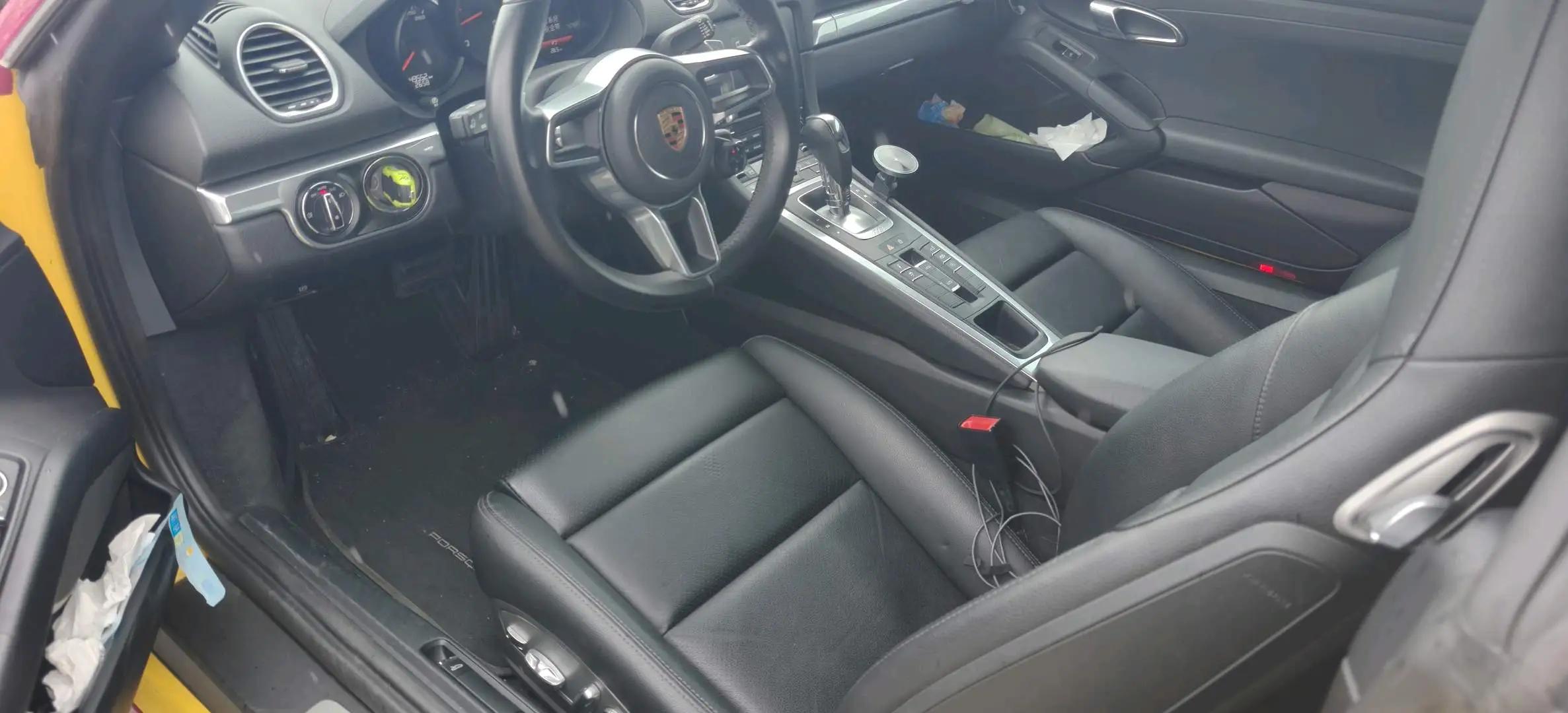 Porsche 718 2020 Boxster 2.0T 9