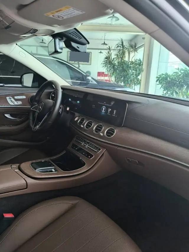 Mercedes Benz E-Class 2023 E 300 L Sports Fashion 4