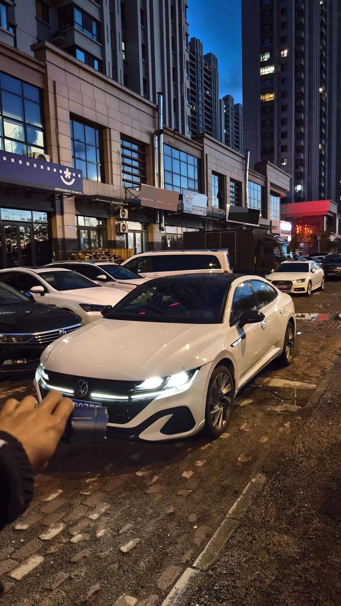 FAW-Volkswagen CC 2021 model 380TSI Striking Edition