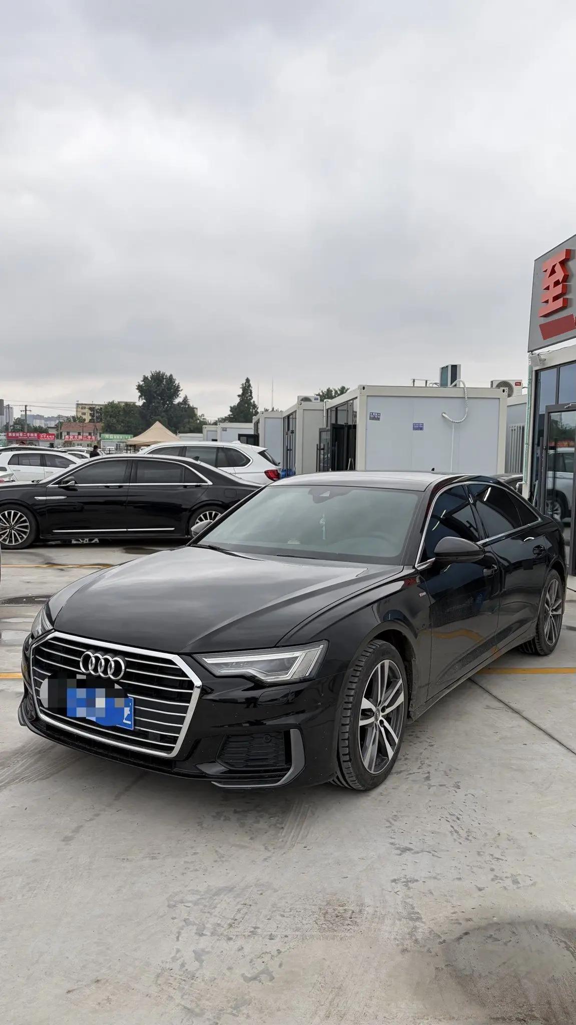 Audi A6L 2021 40 TFSI Deluxe Dynamic