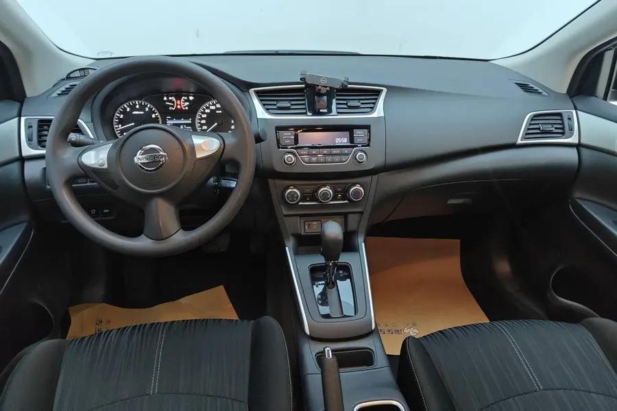 Xuanyi 2022 Classic 1.6XE CVT Comfort Edition 5