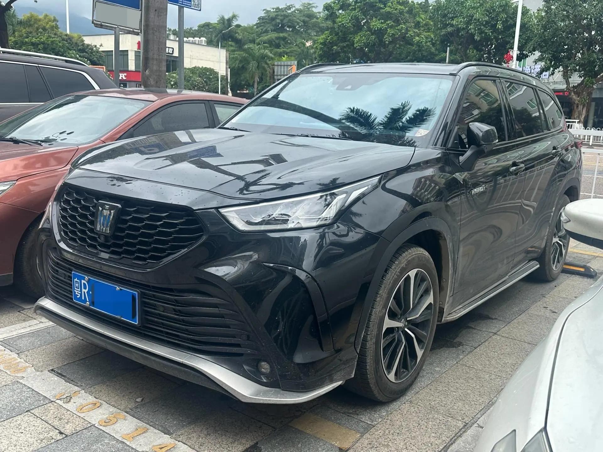 Crown Land Release 2022 2.5L HEV Four-wheel Drive Flagship Edition