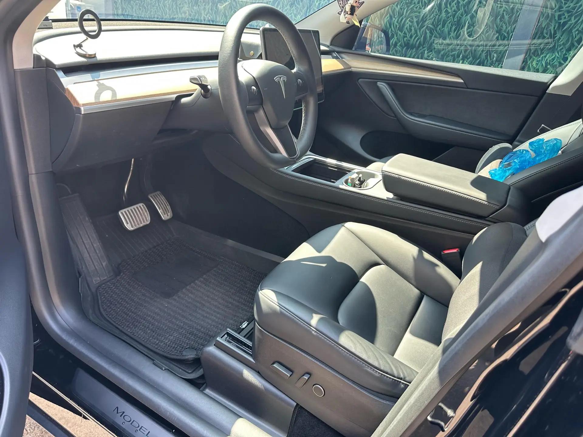 Model Y 2022 rear-wheel drive version 7