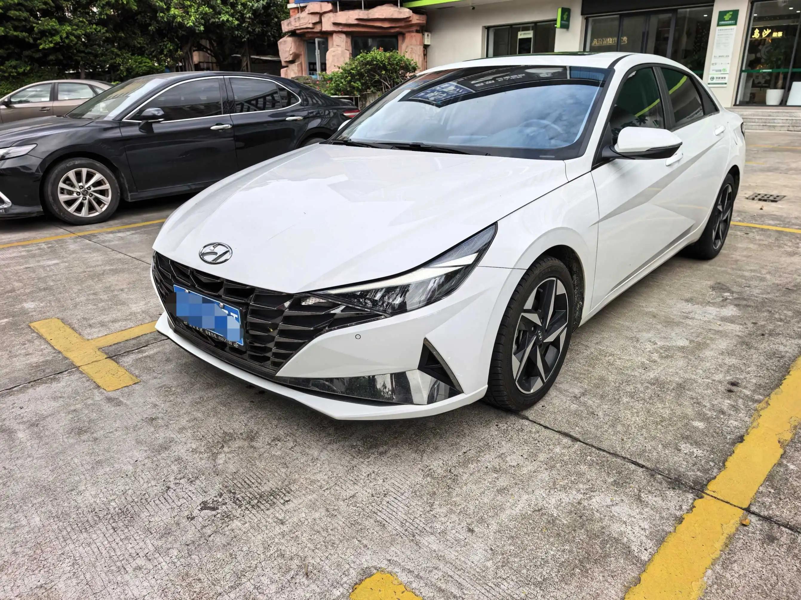 Elantra 2022 1.5L CVT GLX Elite Edition