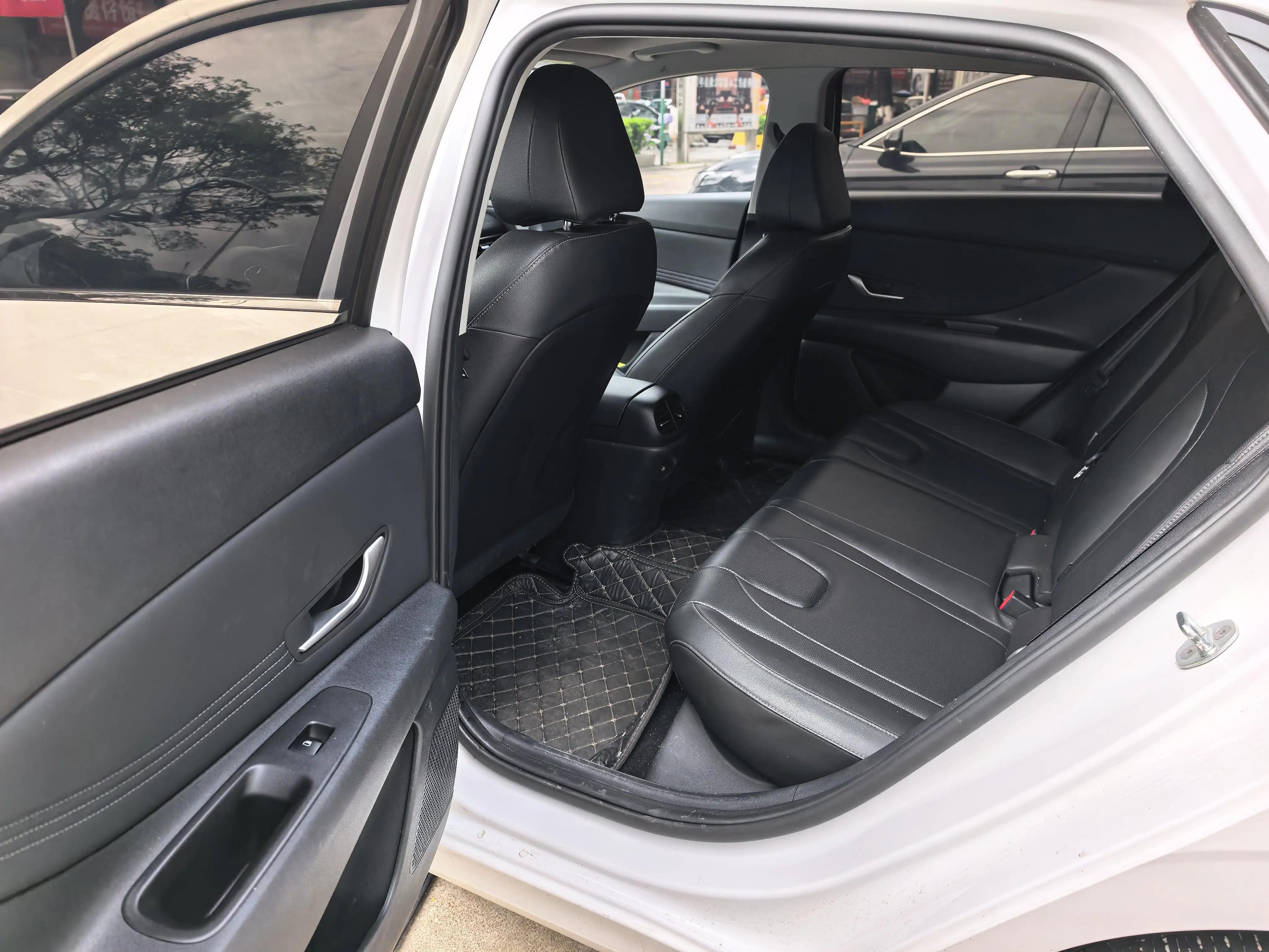 Elantra 2022 1.5L CVT GLX Elite Edition 4