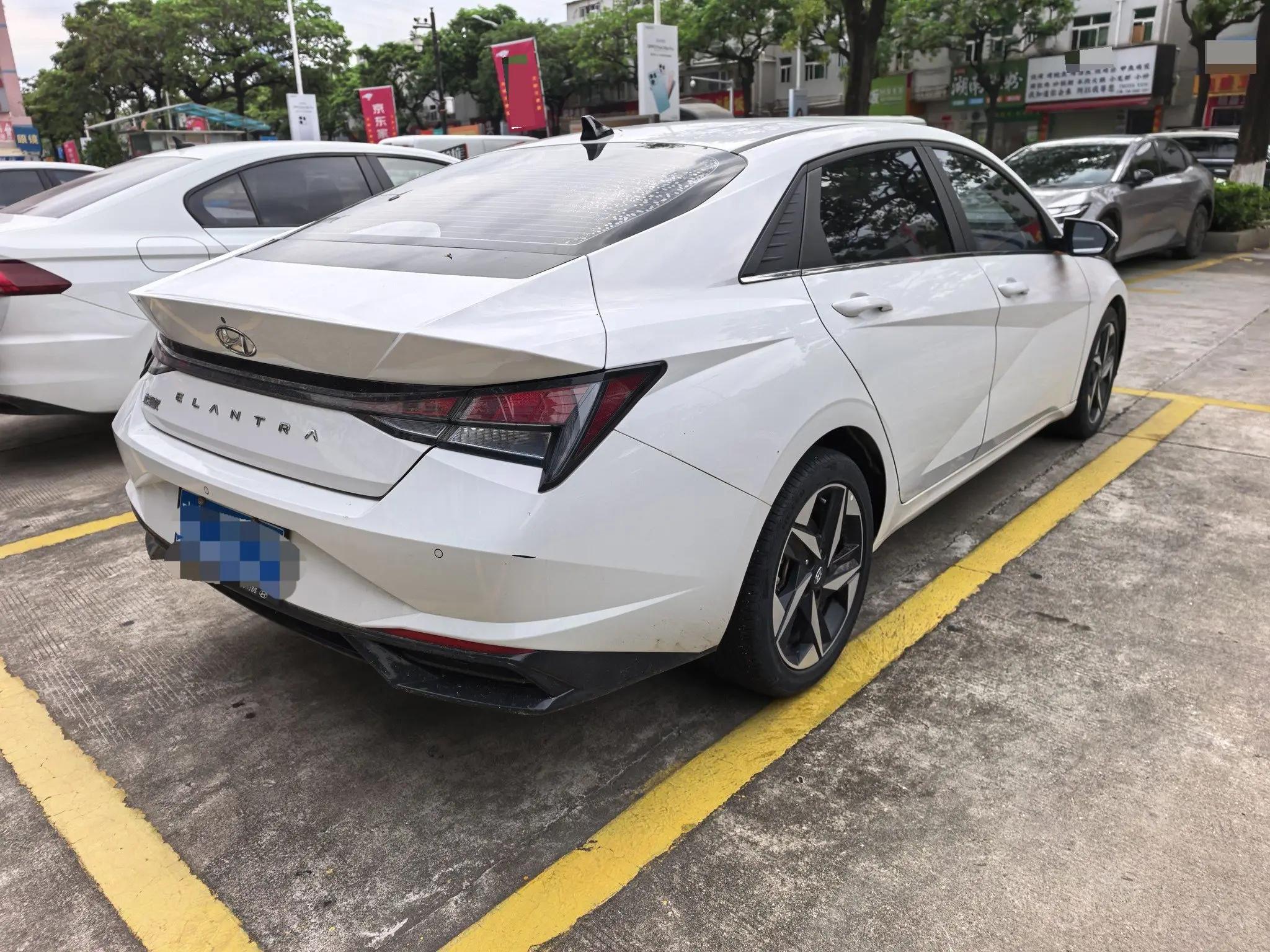 Elantra 2022 1.5L CVT GLX Elite Edition 7