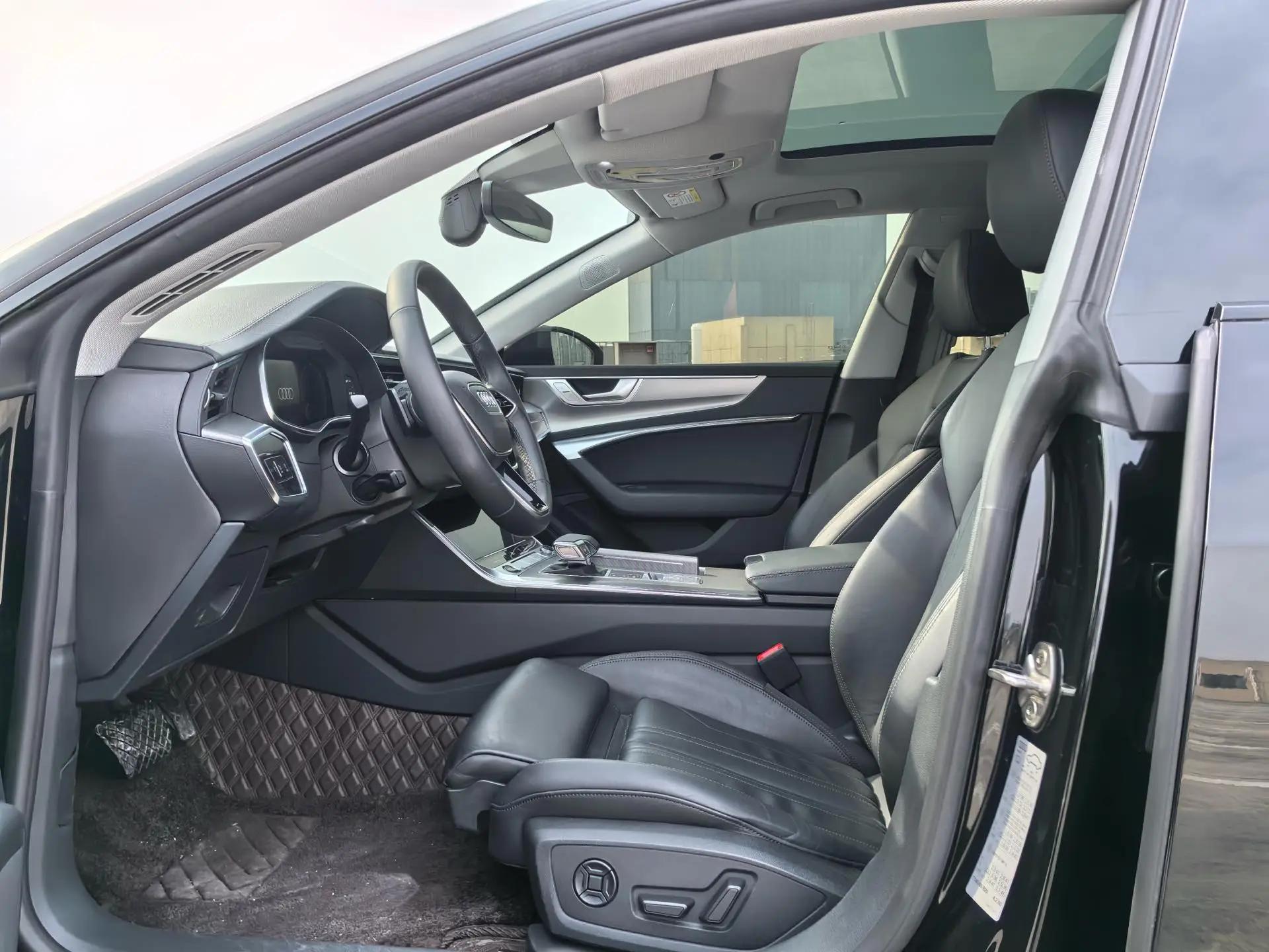 Audi A7 2022 45 TFSI Selection 5