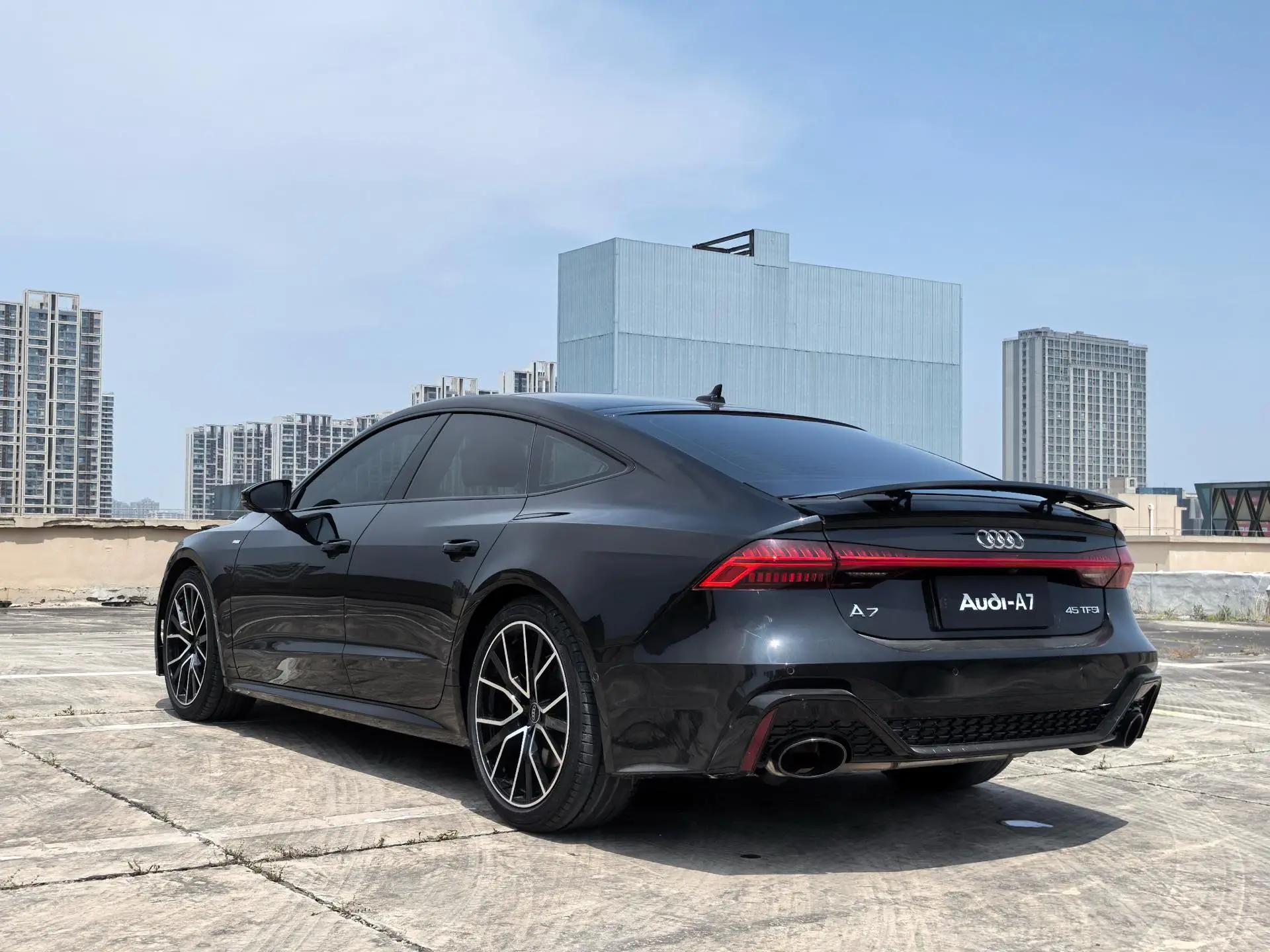 Audi A7 2022 45 TFSI Selection 7
