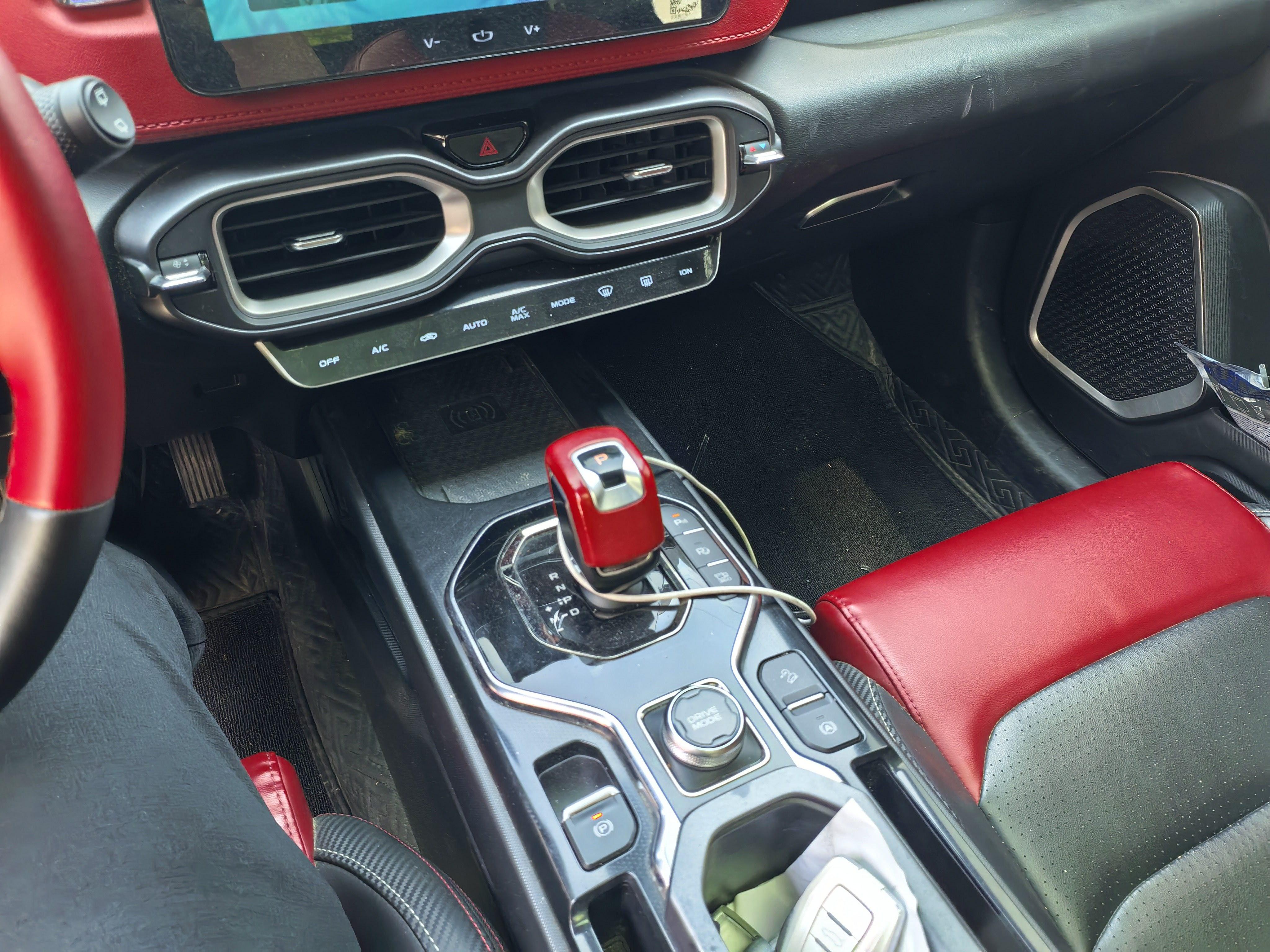 Geely ICON 2020 Section 1.5TD i9 7
