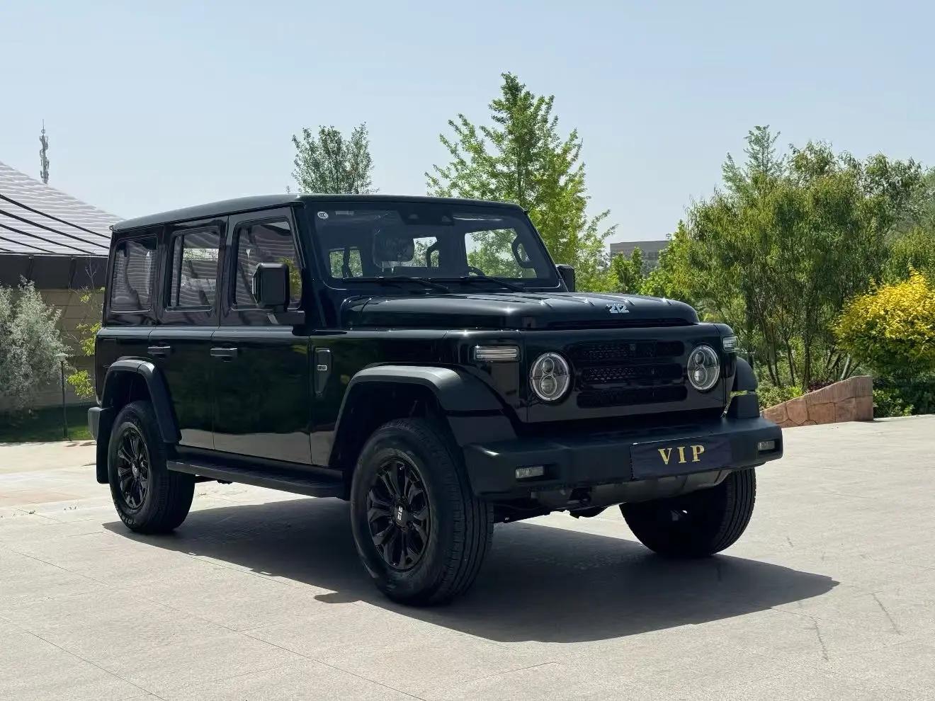 212 2024 T01 2.0T Explorer Automatic 3