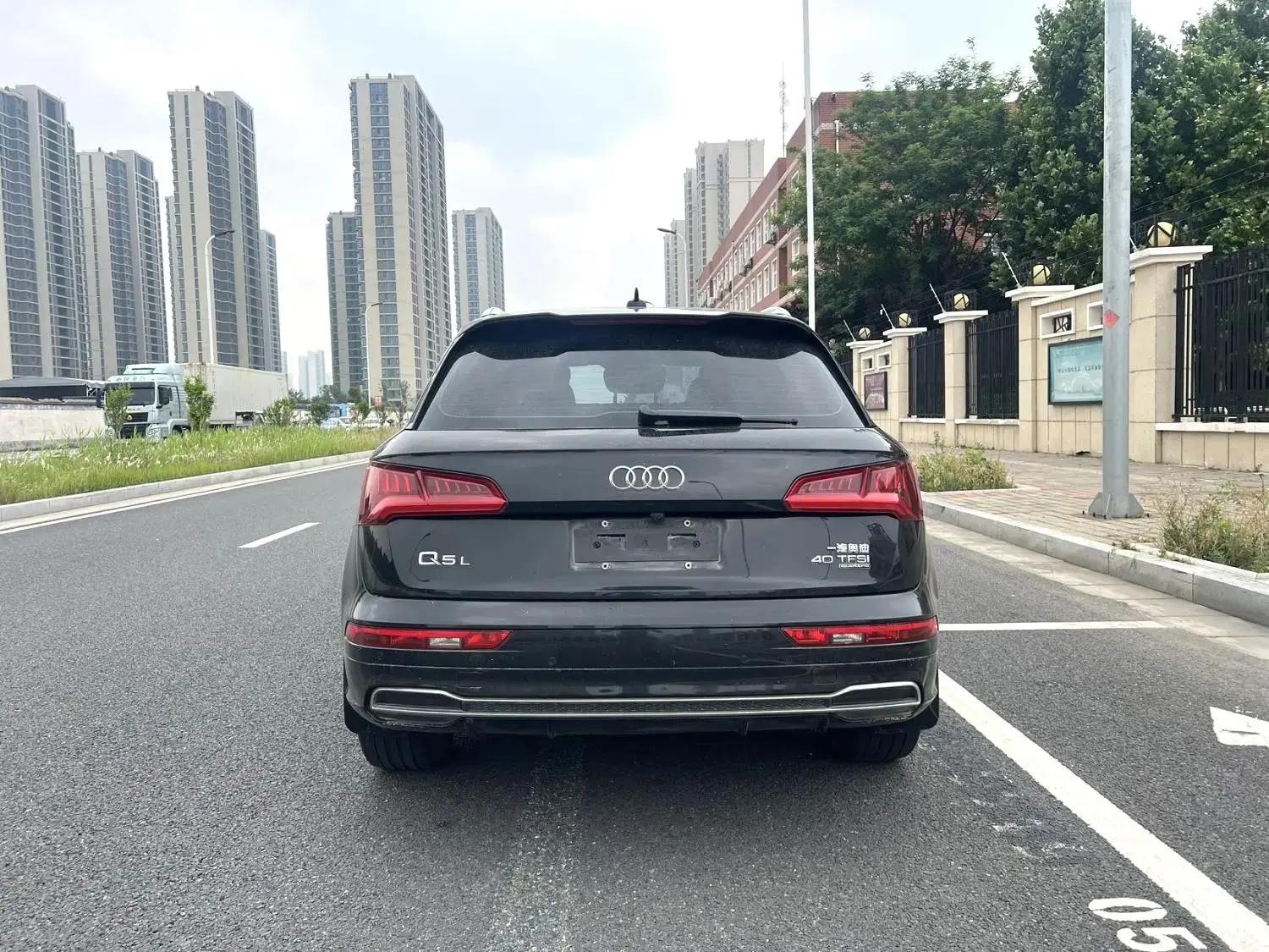 Audi Q5L 2020 to 40 TFSI Fashion 10