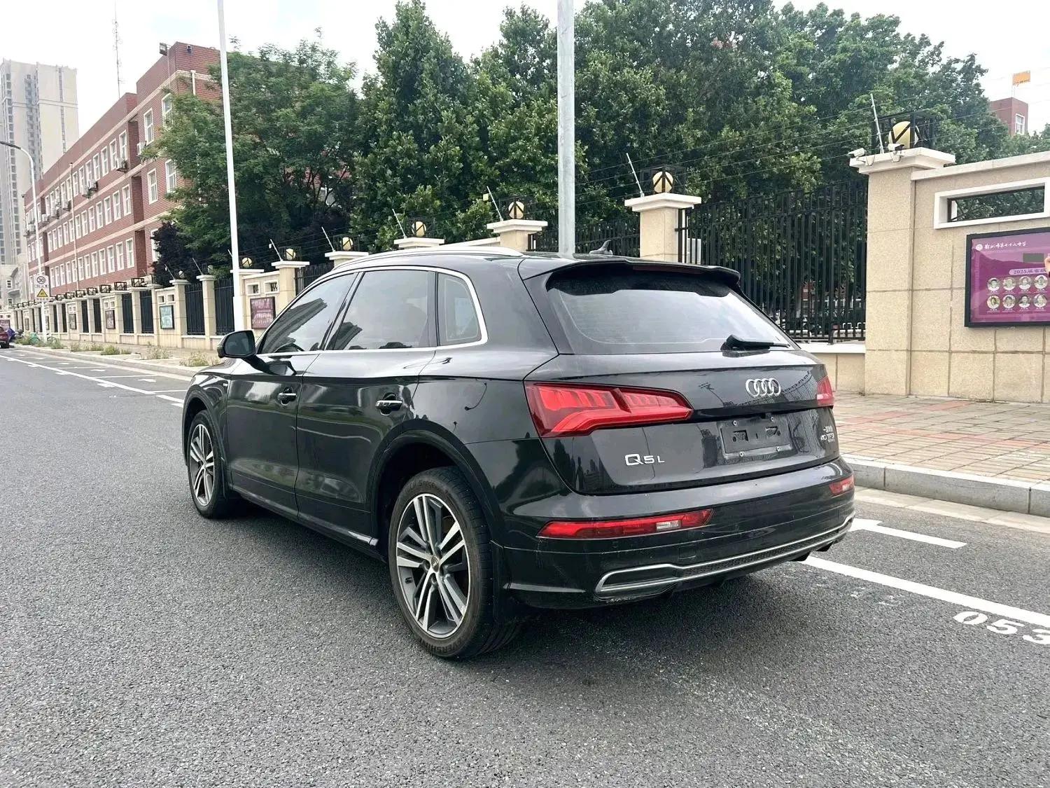 Audi Q5L 2020 to 40 TFSI Fashion 9