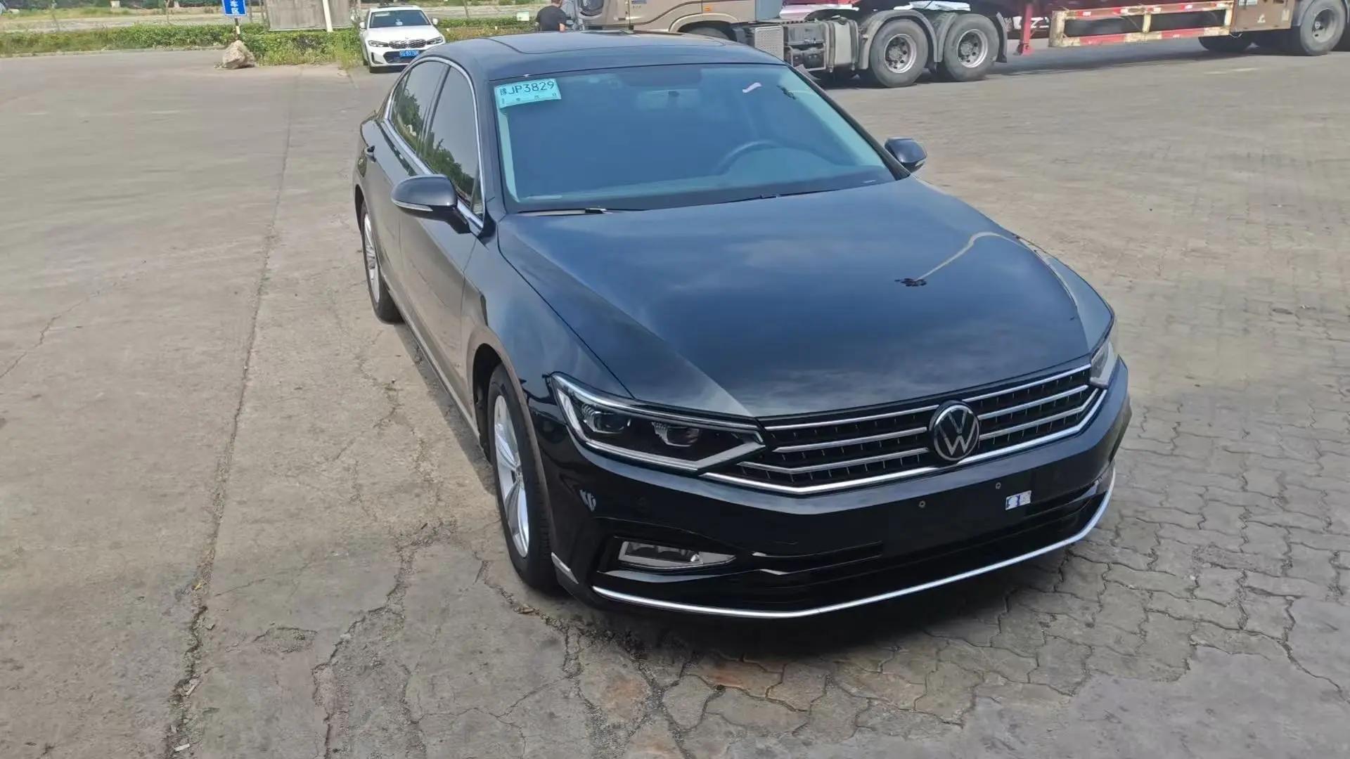 Magotan 2022 280TSI DSG Basic 2