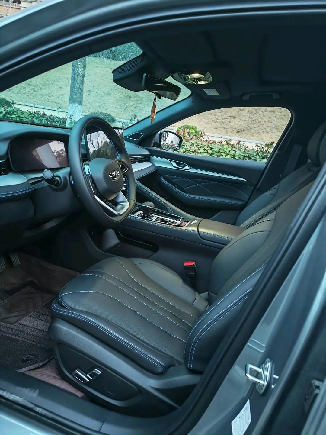 Geely 2025 Xingrui 1.5TD Oriental Yao Fuyao Edition Automatic 4