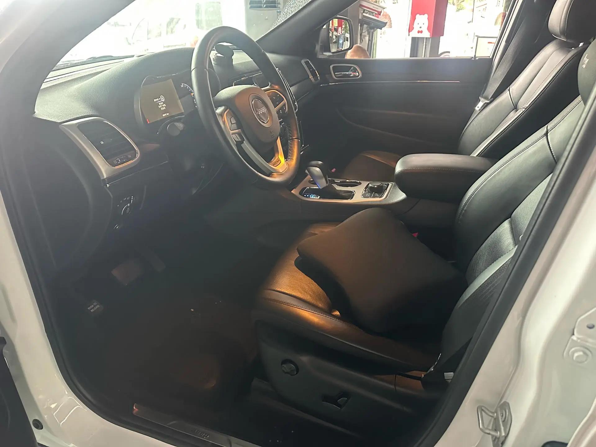 Grand Cherokee (Imported) 2021 3.0L 80th Anniversary Edition 5