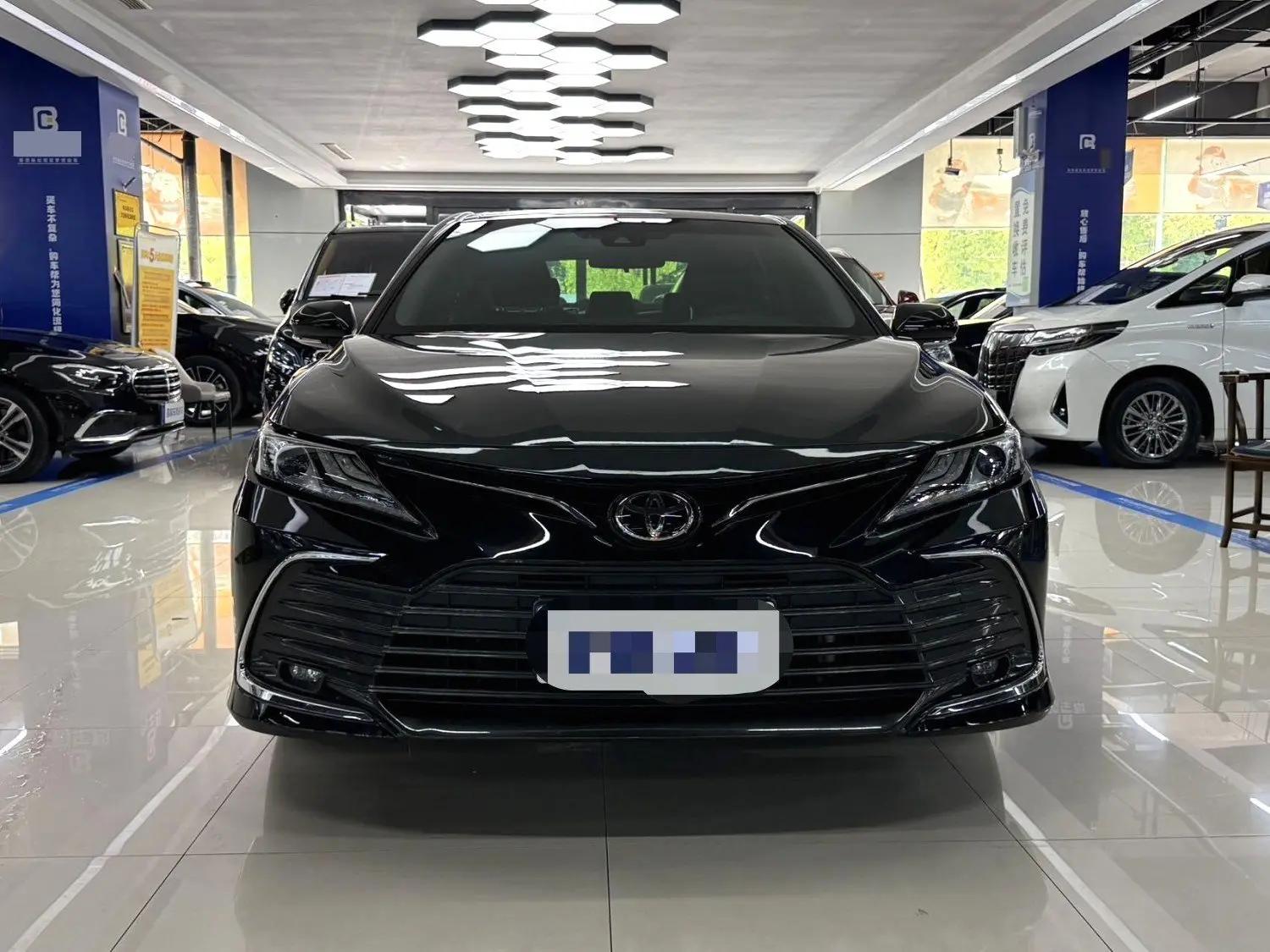 Camry 2021 2.0G Deluxe Edition 2