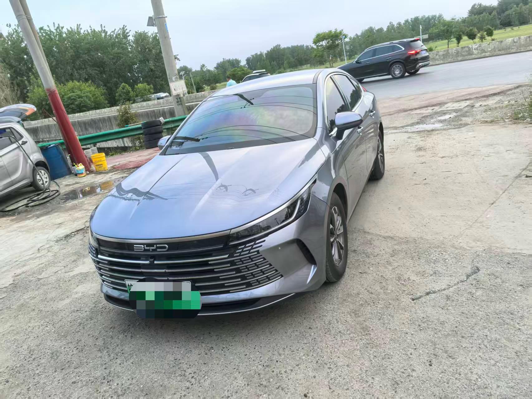 BYD 2024 Destroyer 05 DM-i 1.5 CVT Glory Edition 55KM Luxury Automatic