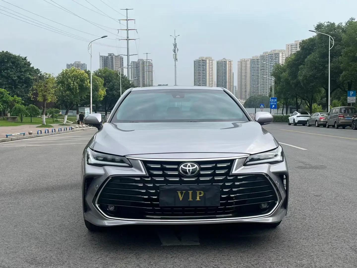 Toyota 2023 Asian Dragon 2.0 CVT Luxury Edition Automatic 3