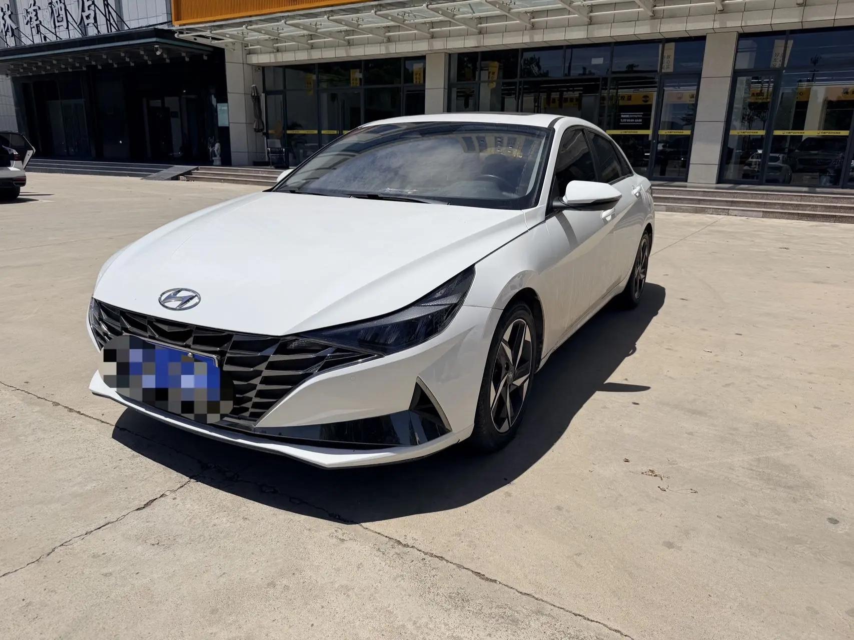 Elantra 2021 1.5L CVT LUX Prestige Edition