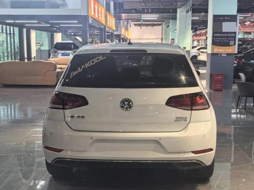 Golf 2020 Beloved Edition 200TSI DSG Comfort 4