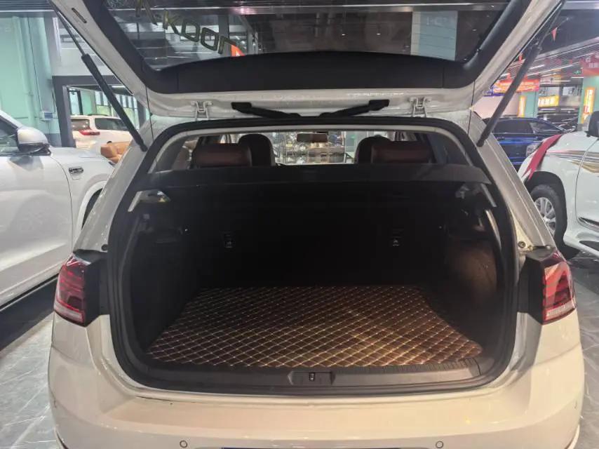 Golf 2020 Beloved Edition 200TSI DSG Comfort 9