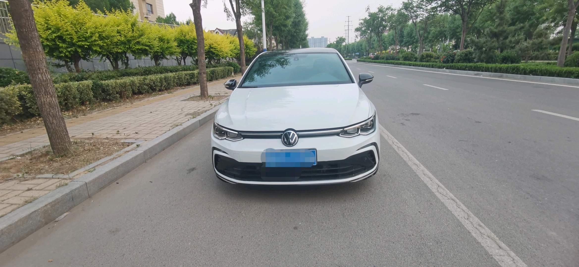 Volkswagen 2023 Golf 8 R-Line 1.4TSI 280TSI Automatic 2